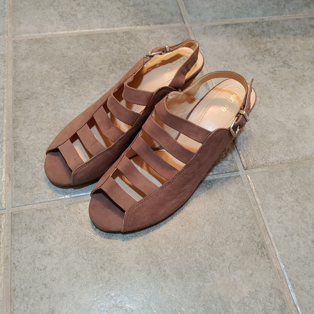 Nurture Bethel Comfort Sling Back Caged Heel NWOT